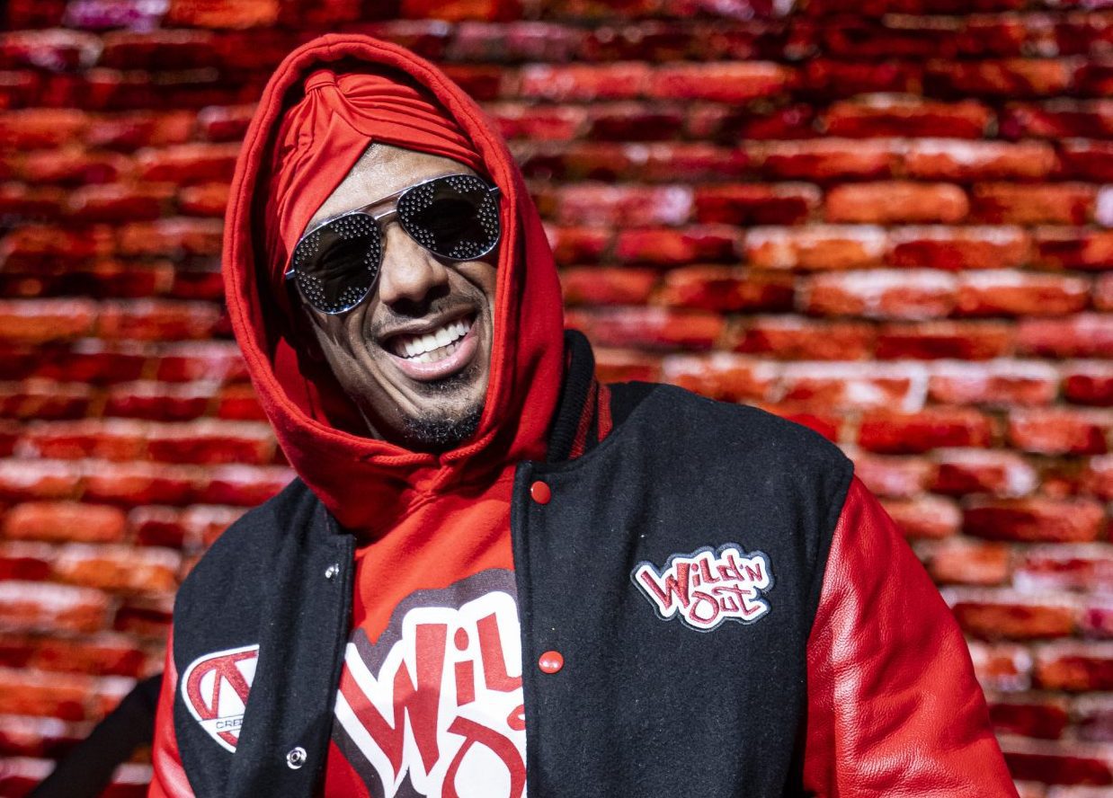 Nick Cannon Will get Into The Fall Spirit Whereas Visiting The Pumpkin Patch With His Youngsters 